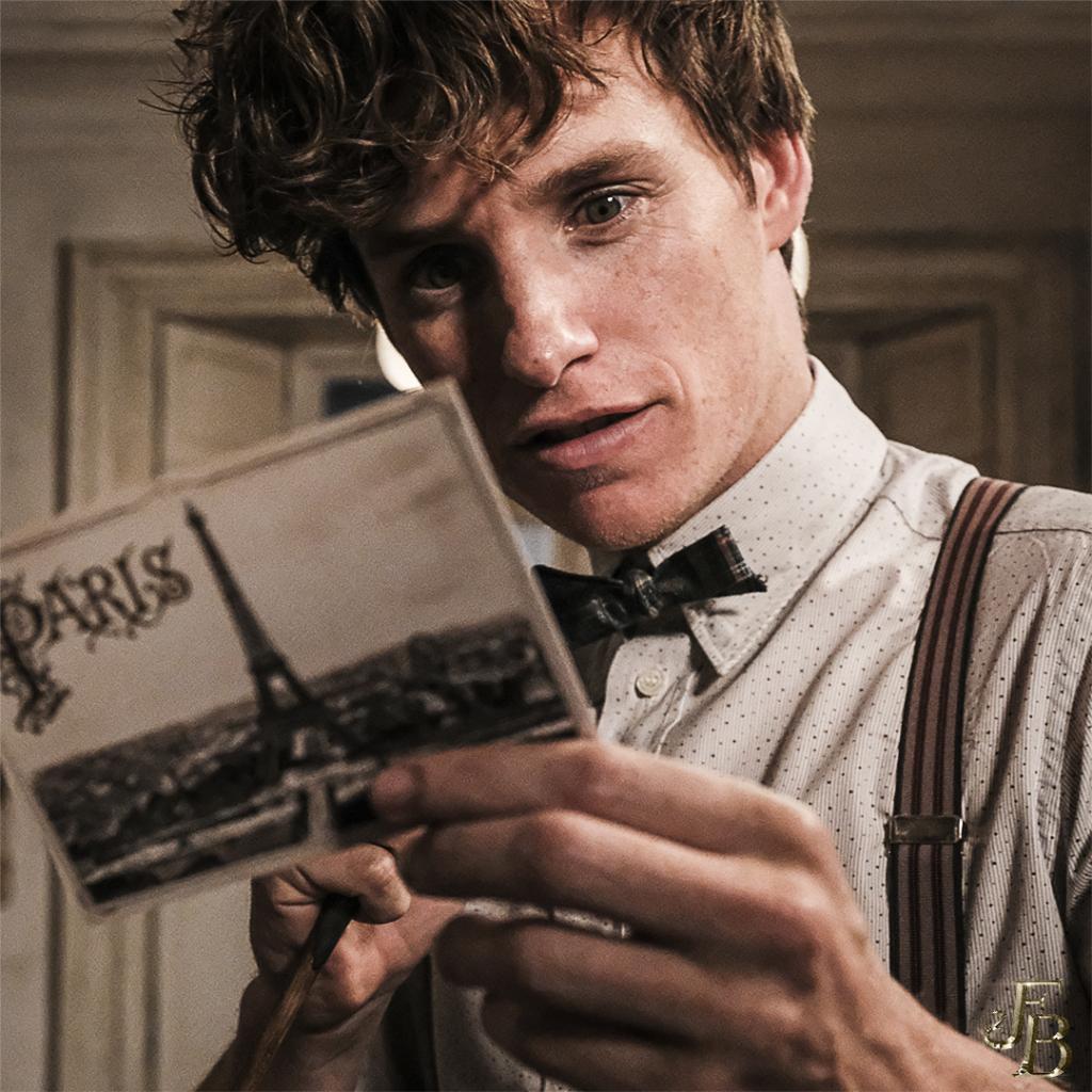 ATT's tweet photo. For those who saw #FantasticBeasts: The Crimes of Grindelwald this weekend, how was it? #DiscoverMoreMagic https://t.co/wNOmEljOZp https://t.co/jeqgjTuU4P