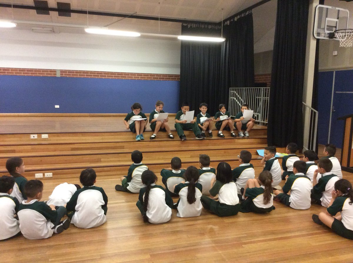 Miss Boustead tweet media