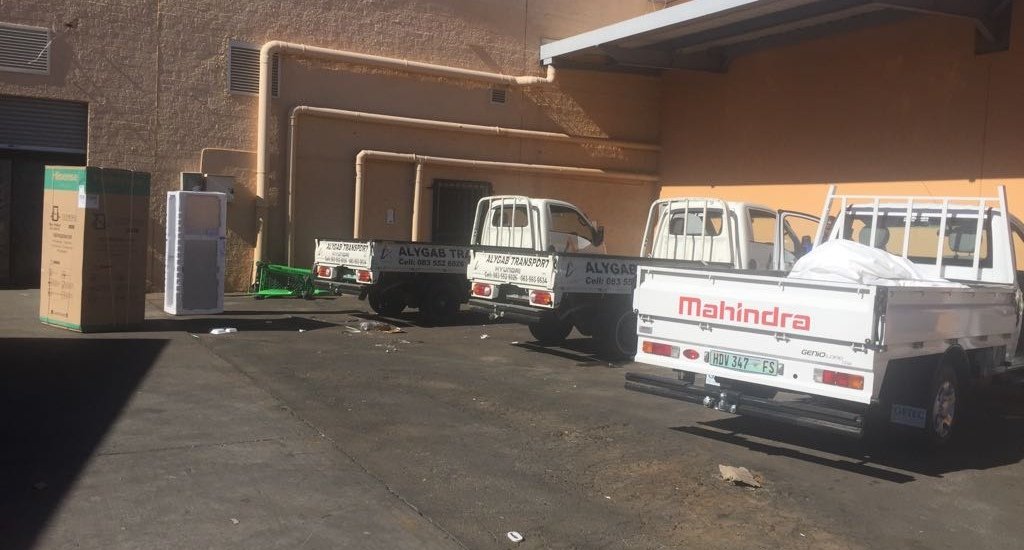 Our cars are always ready to load and deliver. DM us now for enquiries.