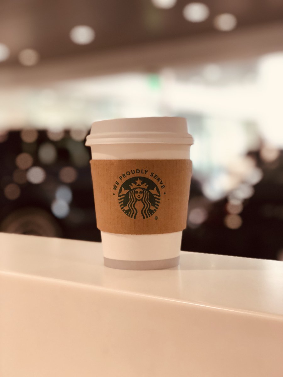It may be freezing outside, but it’s nice and warm at our Starbucks Café! 
#MotorWerksAutoGroup #Starbucks #coldfront #freezing