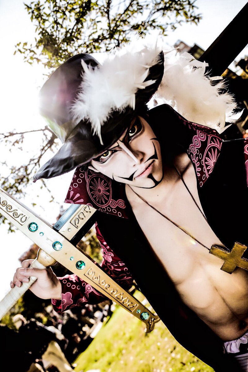 ユウキ บนทว ตเตอร One Piece Cosplay 鷹の目 ジュラキュール ミホーク 何を背負う 強さの果てに何を望む 弱き者よ Photo By ふぇね氏 Fenecy ホココス ホココス18秋 ホココス18 ワンピース ミホーク T Co C7i7dtuuik