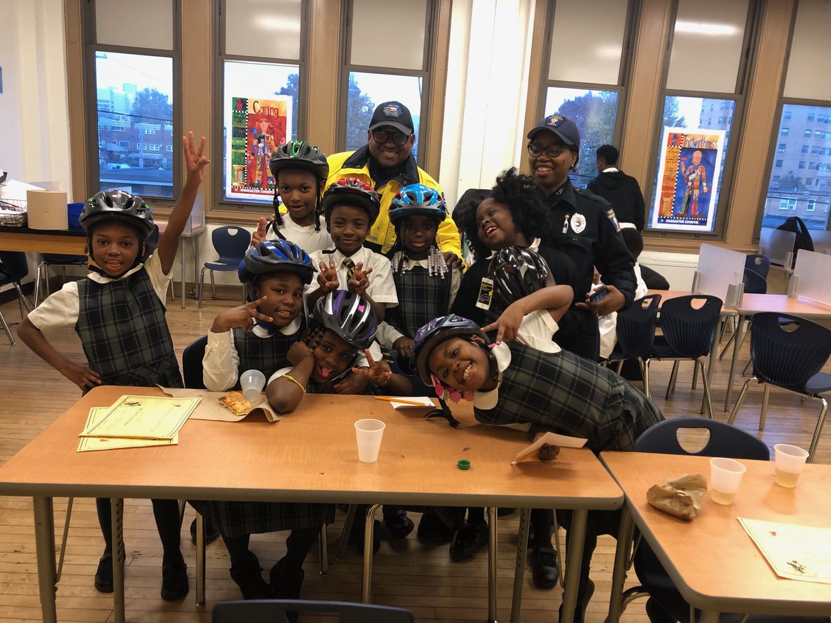 TU_Police's tweet photo. Bike program graduation day! Children were fitted for a new bike helmet. Shout outs to #StMalachy #PoliceYouthAlliance #TemplePolice https://t.co/PYE5Kbm5Qj
