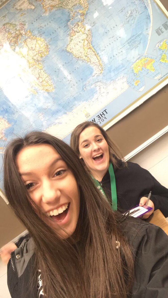 abby_corb12's tweet photo. happy 17th birthday to my bffff:)) thanks for all the laughs and rant sessions. i love you to the moon and back! hope ur day was as perfect as u💋💜🤩🎉 #verticalangles #mrsoria #weloveschool https://t.co/yHxHZxlh5q