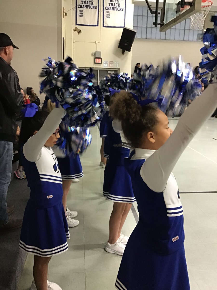 beschlise's tweet image. Excited to get this game started! Parkwood plays Bridgepoint in the 2nd round of tournament play. #ParkwoodPRIDE #WeAreGCCS