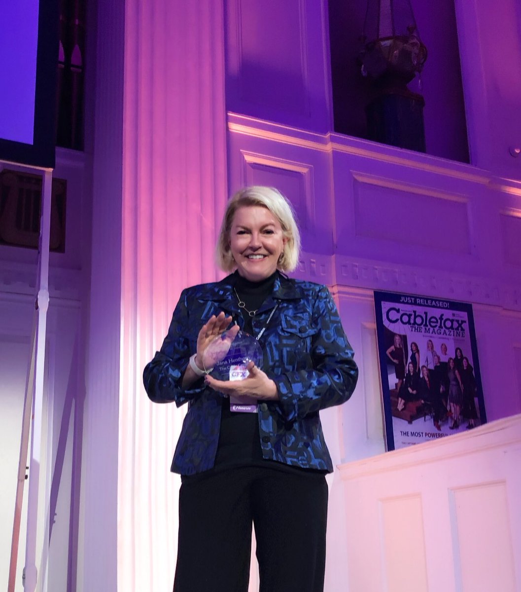 TheCableCenter's tweet image. Big congrats to @JanaHenthorn, president and CEO of The Cable Center, and one of @Cablefax's Most Powerful Women of 2018! Way to go, Jana!!! We are so proud of you. #CFXWomen #WomenLeaders