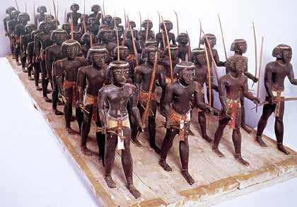 EgyptIsForever's tweet photo. @naijalander @BewilderedCopt @2getbrown @KhemeticChurch @Lituaxion @Stann46287240 @rhandzistoavenu @EuroForums_SA @DrHarmonysWorld @OurOwnGarden @100Proof_MG @ayana1010101 @Suck_my_bress @DimitrisGenn @257a5a906a4446e @wahidizm @KevinAn108108 @ProfRaheem @Sech808 @dj16600775 @nzingharahni7 @ChaouiAl @Altair1189 @BambeniZikode @Tawellemmet @GamesThey @Mighty_Icon @stlystruth @FAMUaid @suede_santoro @yungavv @Amen_Baba_ @SageOfNephthys @corvette8181 @StarChi99719342 @RunokoRashidi @TahirRBG @amaniprullia @The_Duluthian Nubians themselves are different from Egyptians. However, Egyptians have hired Nubians to do a lot in Egypt such as mercenaries to help fight wars against Egypts enemies. Nubians were well renowned for their skills in archery and thats why they were hired by Egyptians. https://t.co/pRI6H37REE