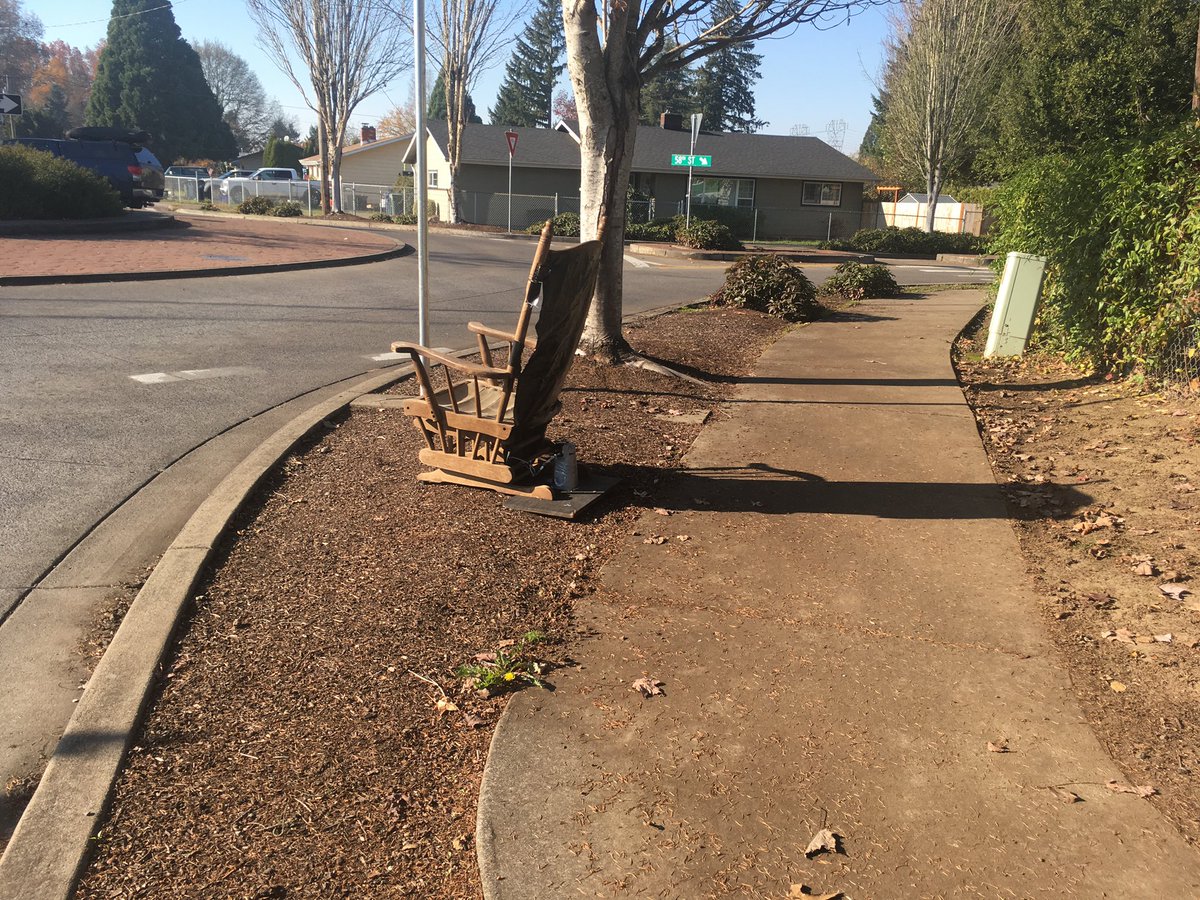 Device appears to be a rocking chair with a device strapped to the back. If the chair is rocked, it appears the pin will be pulled from the device. #rgnews #breakingnews