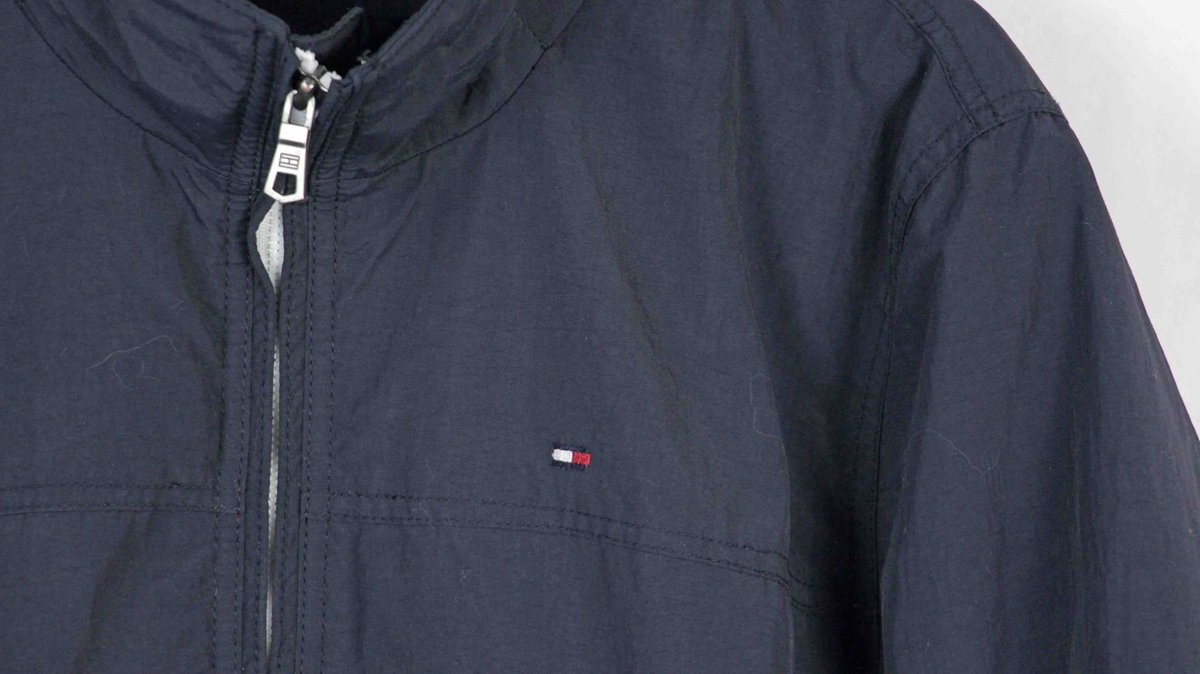 Off_suited's tweet photo. 💸SOLD💸: https://t.co/bvsUyd6XFK #TommyHilfiger #Fashion #Clothing #Offsuited https://t.co/QBdUiys8WI