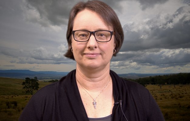 Dr Kristyn Harman evoking middle earth through wearing an evenstar pendant when filming for our new convict archaeology field school #Tasmania #History #Archaeology #Convicts #Heritage #twitterstorians