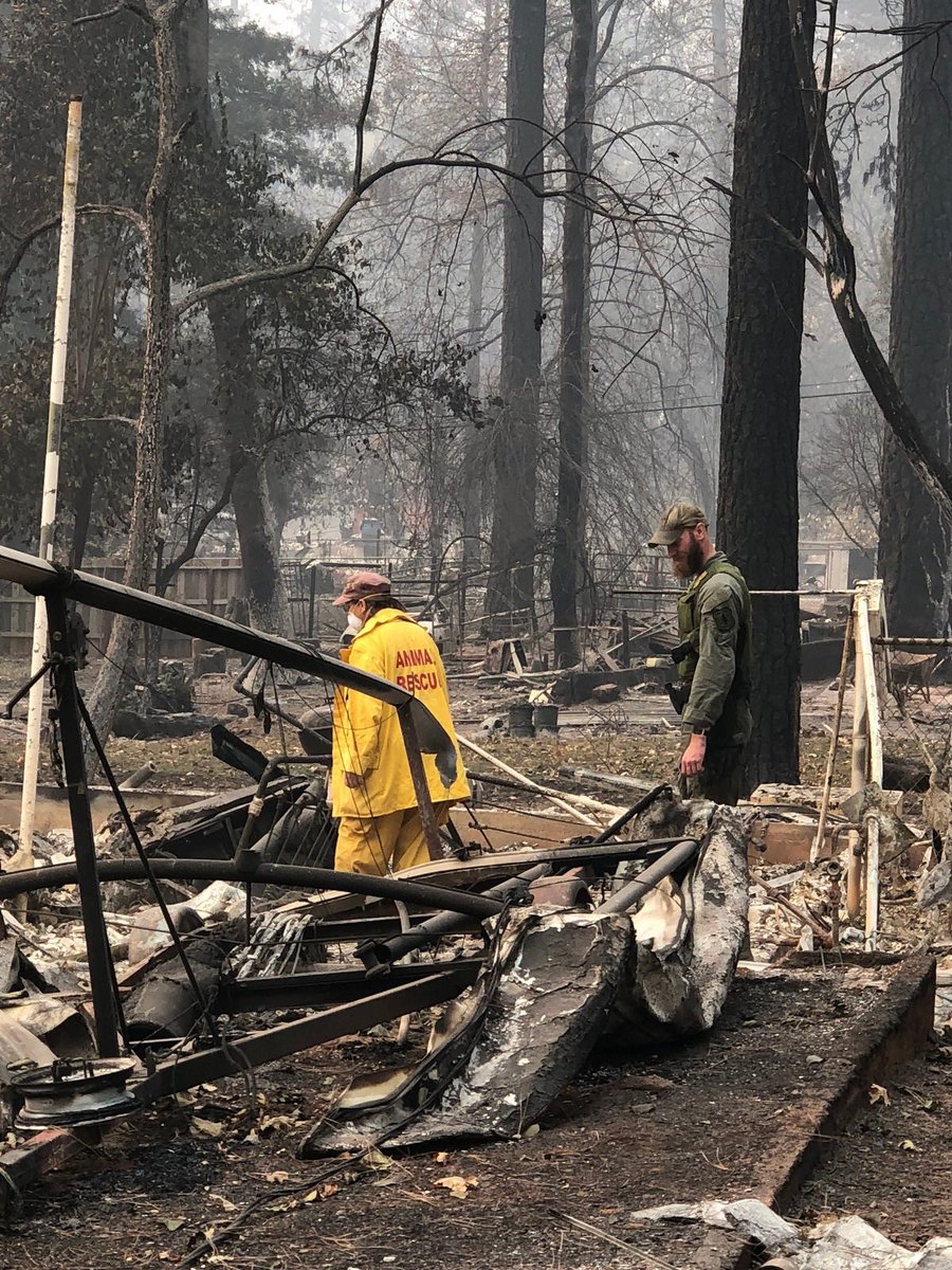 forestservice's tweet image. There are 461 USDA Forest Service employees helping with the #CampFire in northern California—5 crews, 2 helicopters, 2 dozers and 54 engines. The fire has spread to 150,000 acres and is at 65% containment.