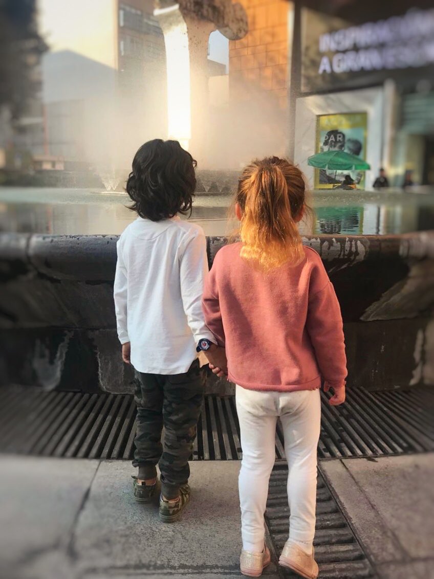 Love at first sight, welcome home <a href="/lopezjennylopez/">Jenny Lopez</a> #amoraprimeravista no me esperaba esto!  💘