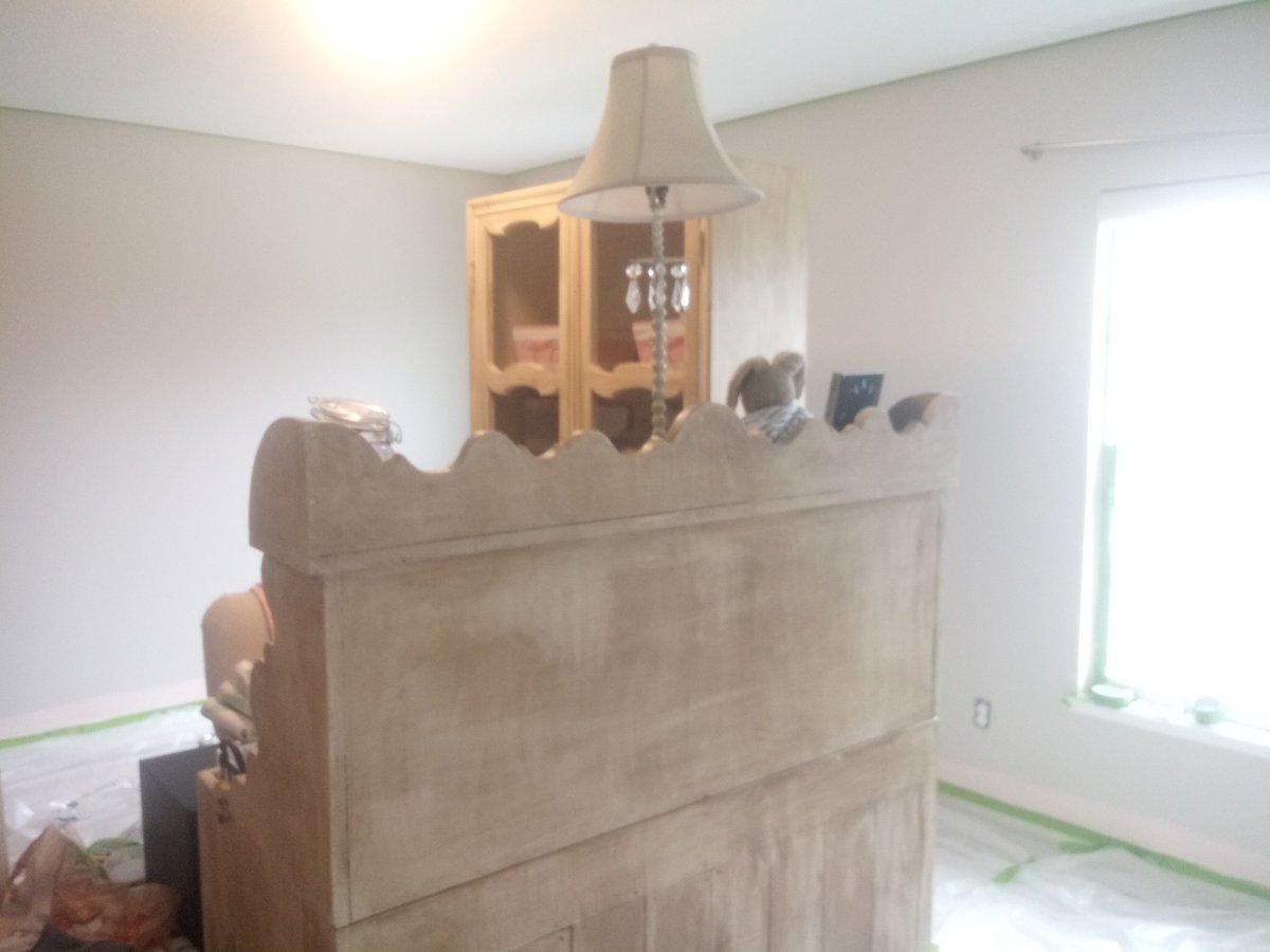 LtdRenew's tweet photo. Check out this nursery that we finished this week! What do you think of the wallpaper accent?

https://t.co/F9cOCRCAUs https://t.co/lrxnn6lVtD