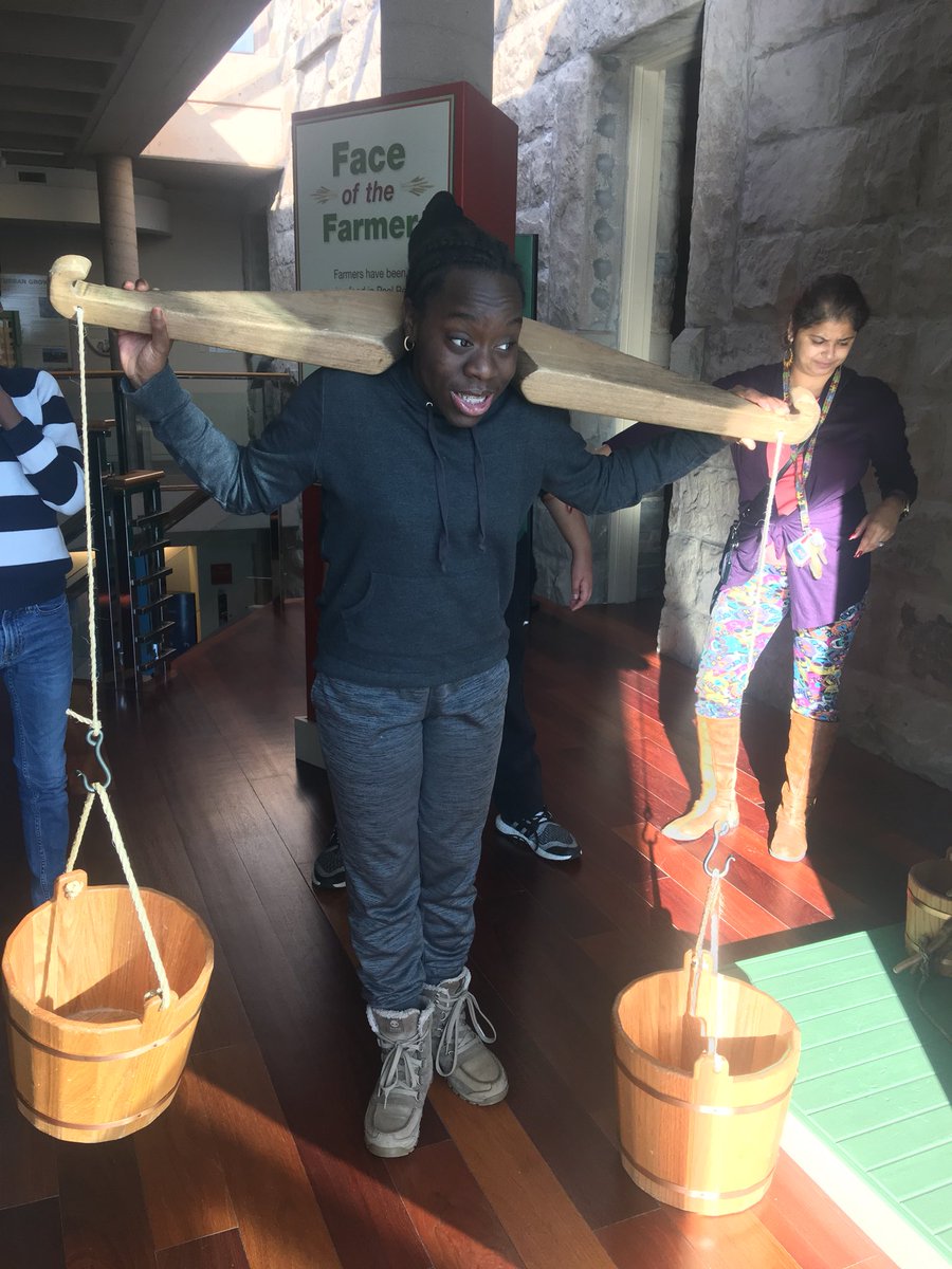 mrskennedypeel's tweet photo. Today our learning occurred outside the classroom. We enjoyed experiencing what it was like to live in Peel region many years ago, luckily we get our water from the tap now #peelartgallerymuseumandarchives https://t.co/wBiuFS23NX