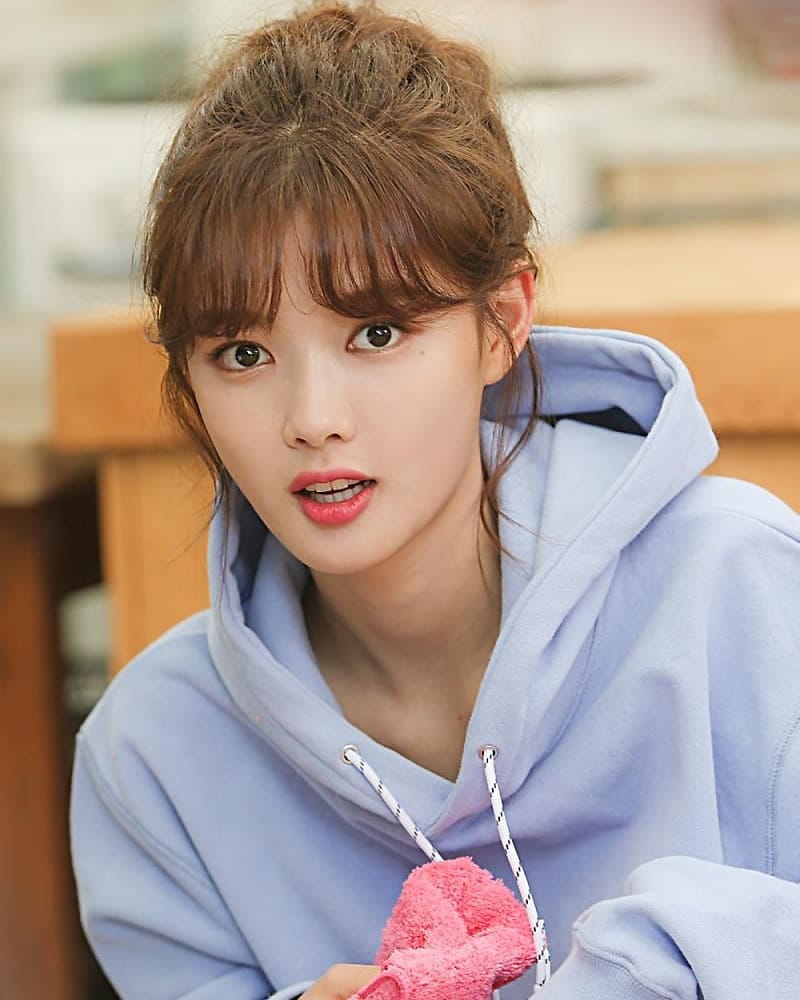 追記オソルギャラリー ソ ヨンヒ 歳月の流れを実感して 夢みるまりんの物語