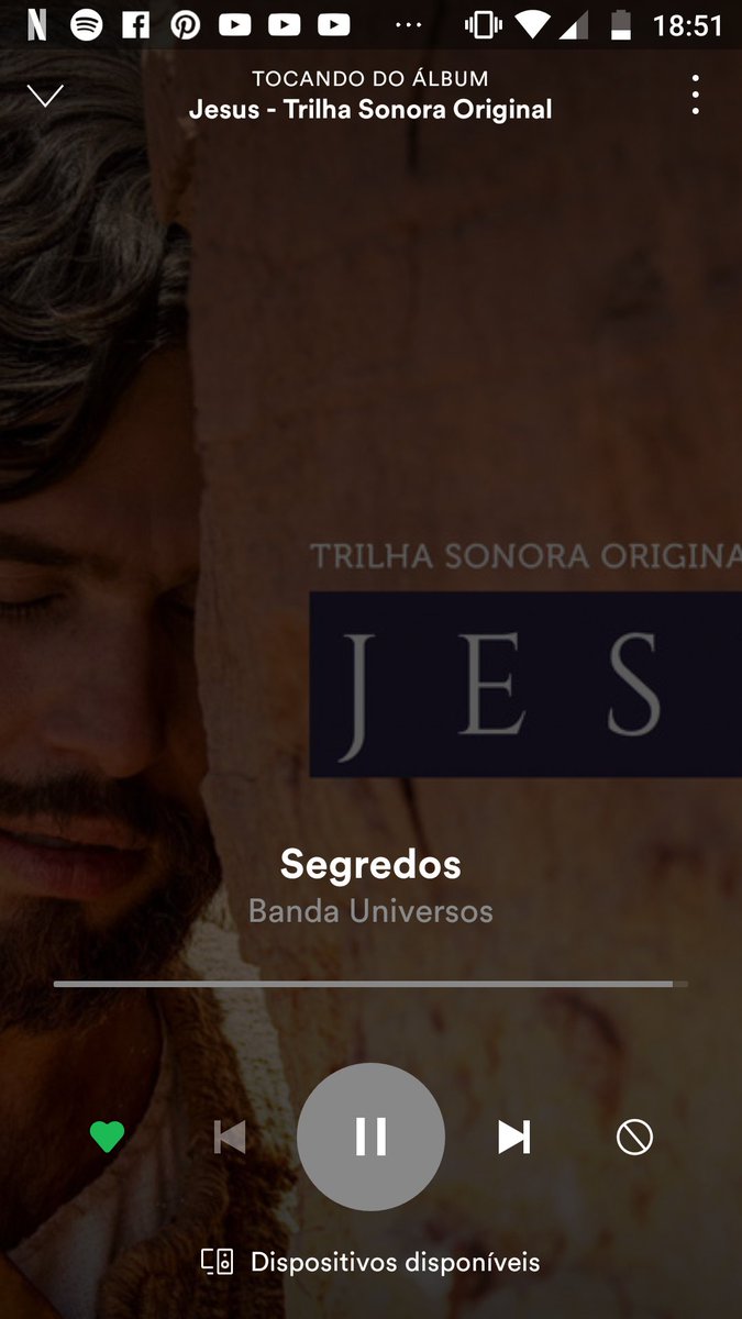 safira_iris's tweet photo. Na minha playlist essa canção não sai do repeat.Que oração! 😍❤️

#MúsicaSegredo
#BandaUniversos
#FJUMG
#FJUMGB11 https://t.co/2cQLBIxGDz