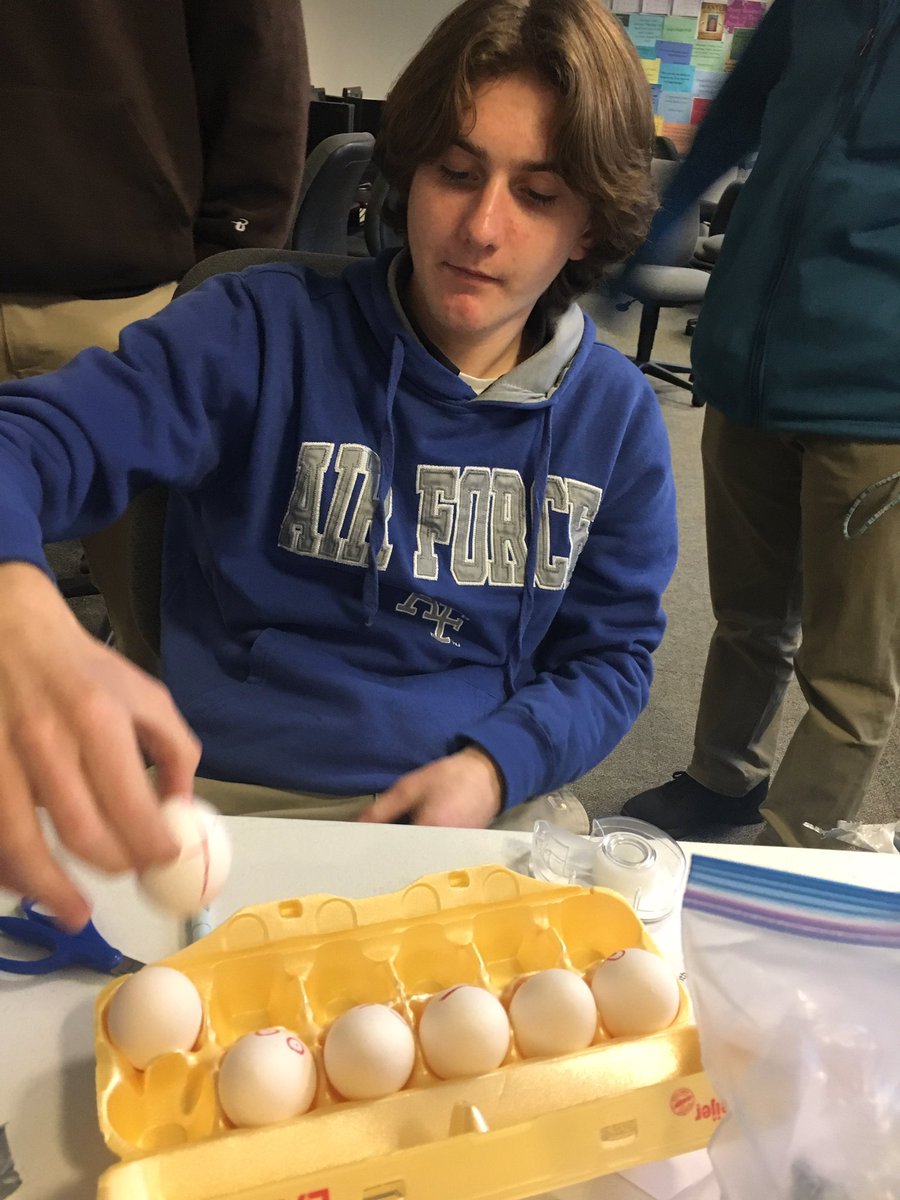 CCHSInventors's tweet photo. An egg-cellent day for Carmel's Inventors! We designed and tested egg-drop devices to model real world emergency aid and transportation. 🥚🚁🛠⚙️ #invention #creativity #design #instantdesignchallenge #innovation #eggs #project #engineering https://t.co/ynsopESOHf