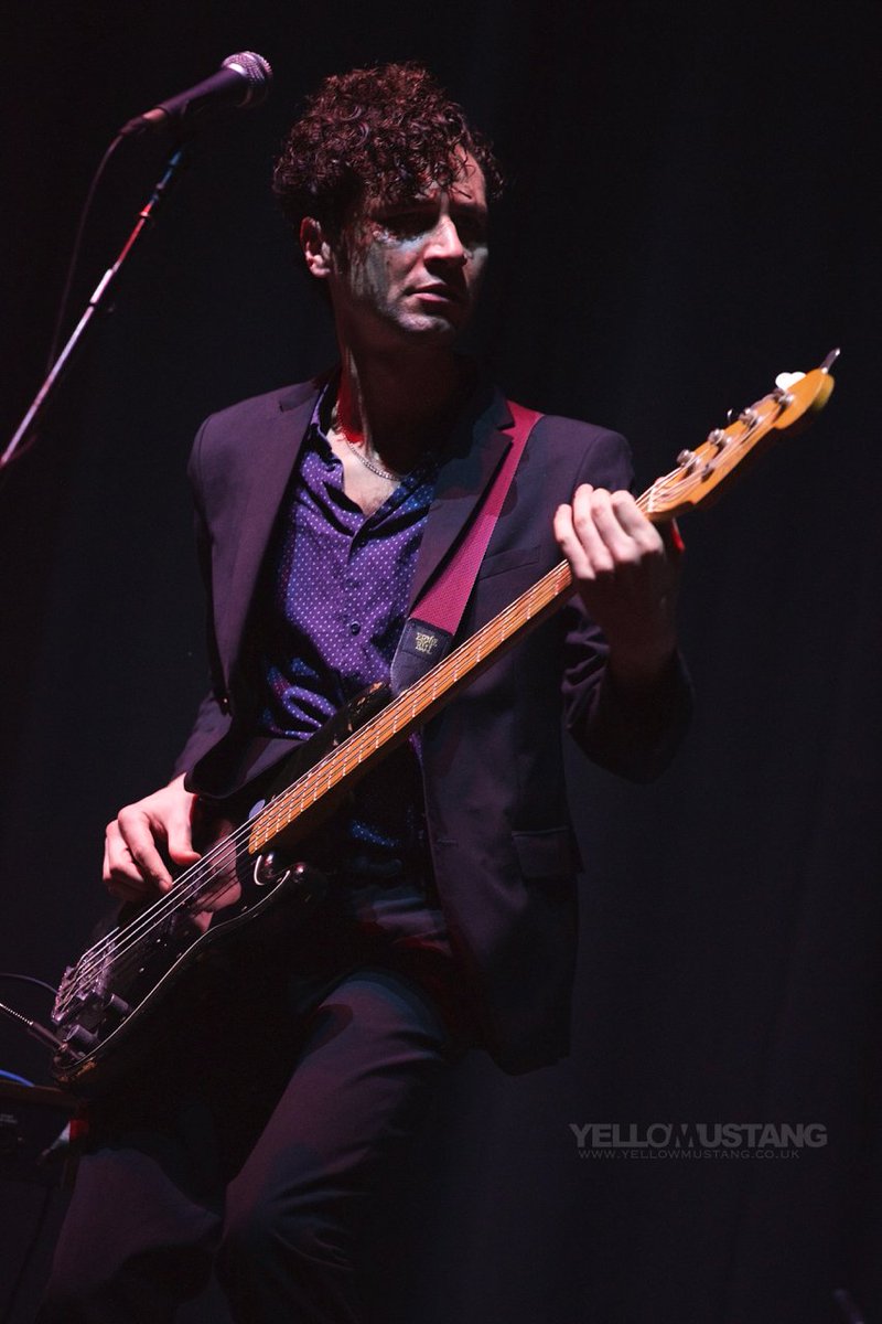 YellowMustangMM's tweet photo. With @CrewelIntent #crewelintentions #chillijesson supporting @Johnny_Marr @O2ApolloManc and @O2AcademySheff More pics here https://t.co/yIrZws9BEg Former #parmaviolets #bassist #livemusic #Sheffield #Manchester #callthecomet https://t.co/37SilDYJEY