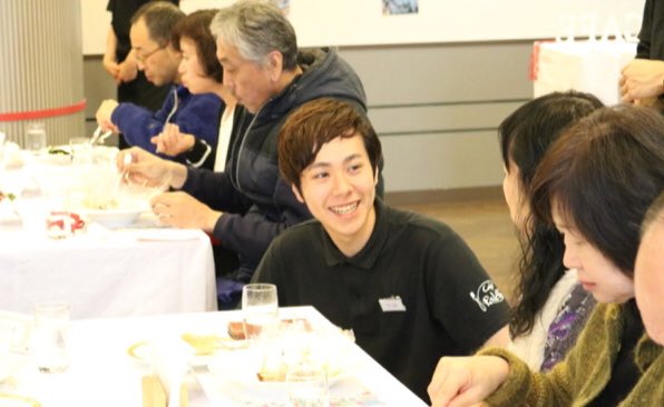 Food673's tweet photo. ☕️カフェ学科保護者会🍝

保護者の方に感謝の気持ちを『学習成果』で伝えました‼️

✨✨今まで支えてきてくれて✨
 ✨✨✨ありがとう✨✨✨✨

感動の詳細はこちら💁
https://t.co/ZWw8ycFm4v

#国際調理製菓専門学校
#カレッジリーグ https://t.co/Mk94xdmW91