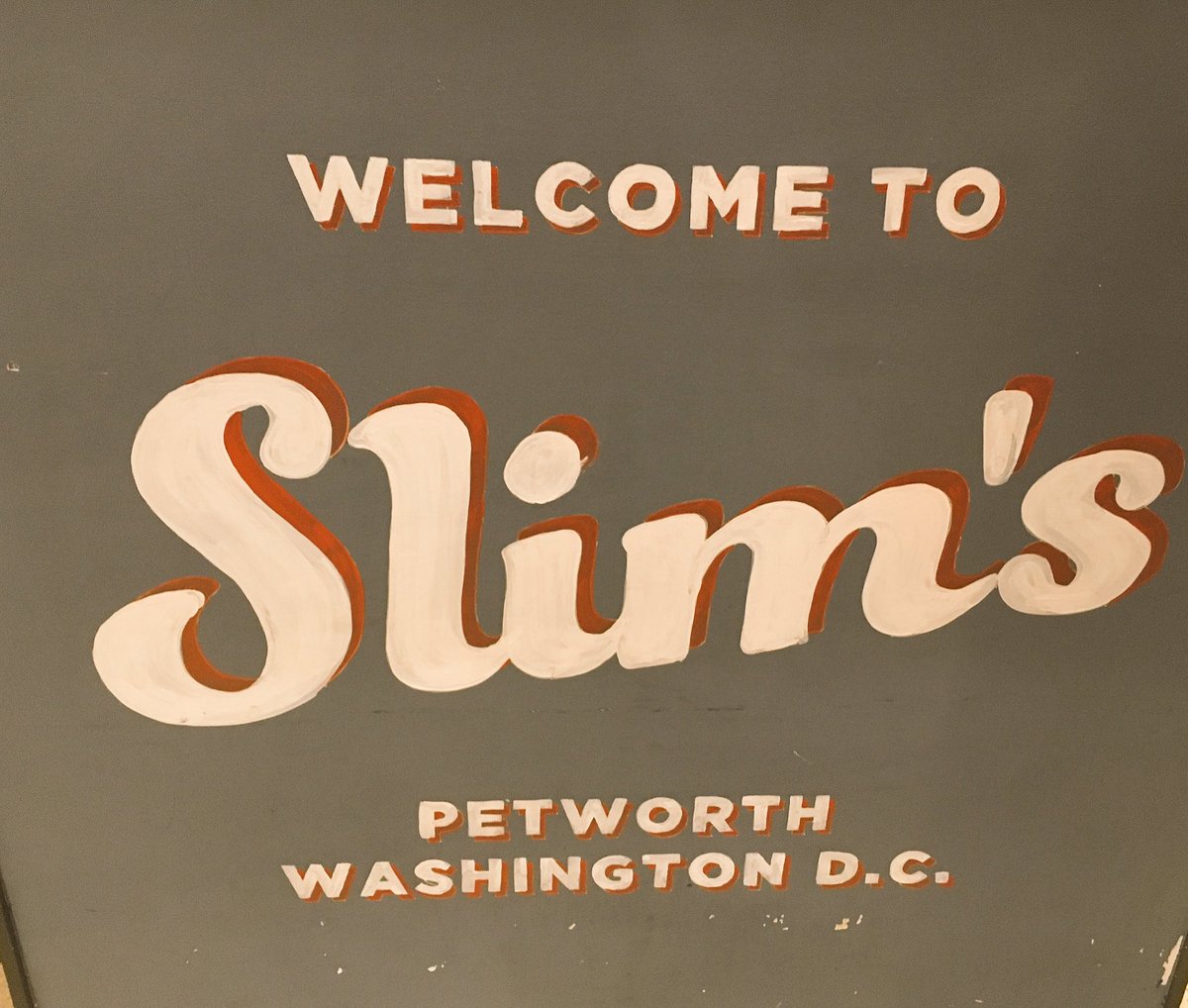 SirMannyG's tweet photo. Thanks to @Safeway and @Walmart for donating gift cards and pies in the true spirit of #Thanksgiving. #community #DC #Ward4 #Petworth #ThanksgivingWeek @CMBrandonTodd @slimsdiner https://t.co/O8nhpHApG8