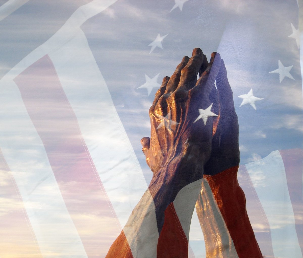 MaD2016wiFe's tweet image. 🌵🇺🇸  So grateful YOU are so commited &amp;amp; brave 🦅 BE SAFE!  Many thinking &amp;amp; praying for your safety and a safe mission for everyone.  #BackTheBlue #BackIce #Amen

@realDonaldTrump @SecNielsen @NatPoliceAssoc @CBP @dbongino