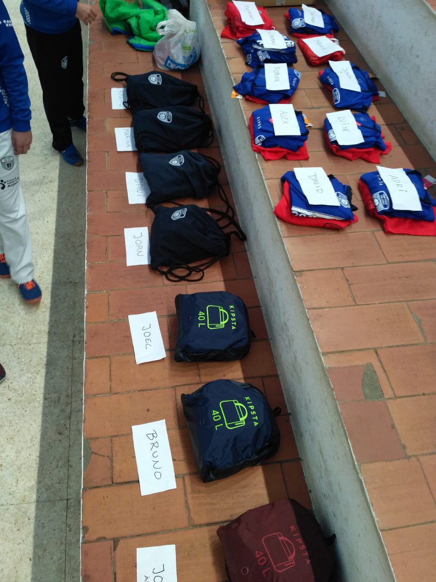 cpvpicanya's tweet photo. El dissabte passat ens vam presentar amb 3 emocionants partides. Els  benjamins i cadets s'enfrontaren a equips de l'escola d'Alcàsser de la  seua categoria i els dos equips del Club inscrits a l'Edicom  s'enfrontaren entre ells. https://t.co/nchkZ1E6U4