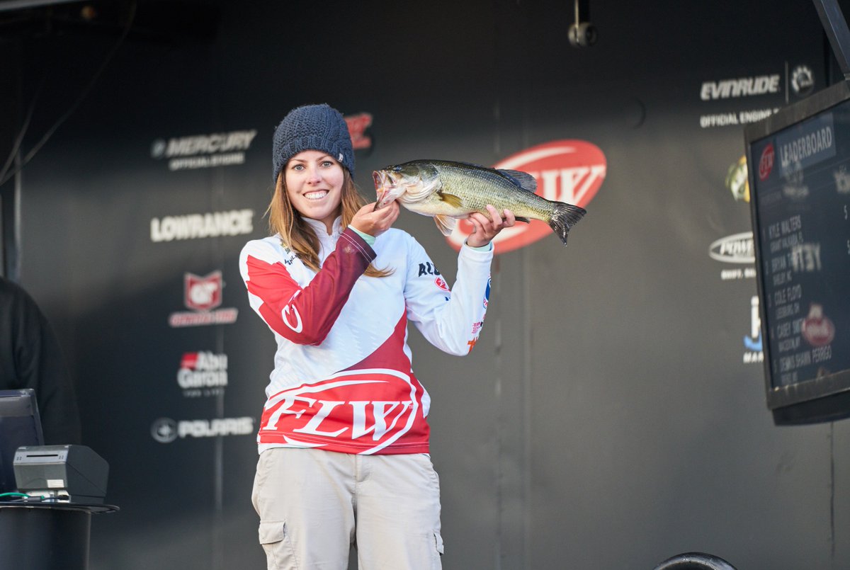 SheLovesToFish's tweet image. I've just posted a blog about my experience fishing the FLW Costa Championship on Lake Guntersville earlier this month! This was the trip of a lifetime and an experience I'll never forget! Click the link to check out my story: shelovestofish.com/2018/11/19/my-… @FLWFishing @FLWCanada