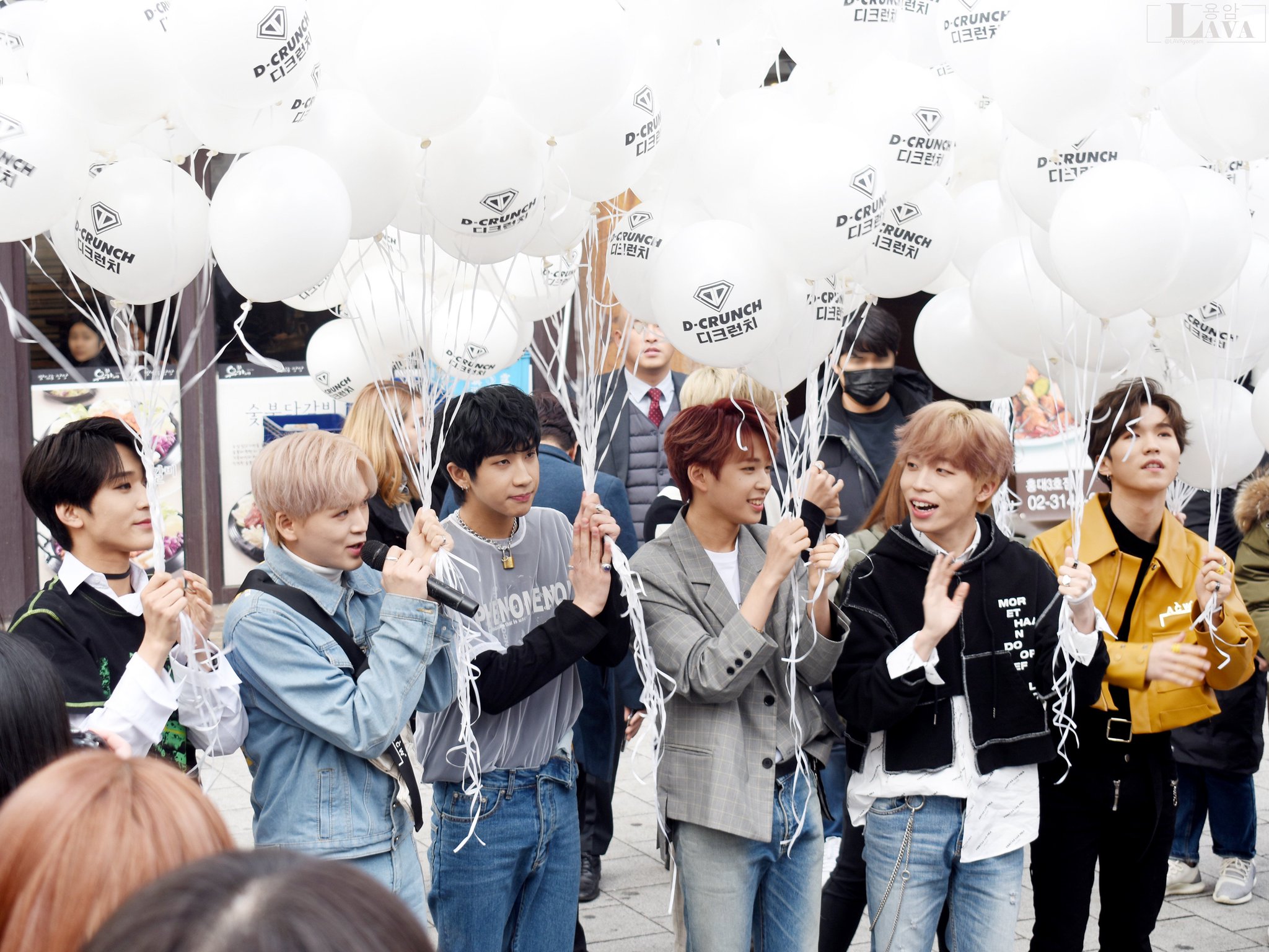 Ds_14bcV4AAbTdi.jpg:large