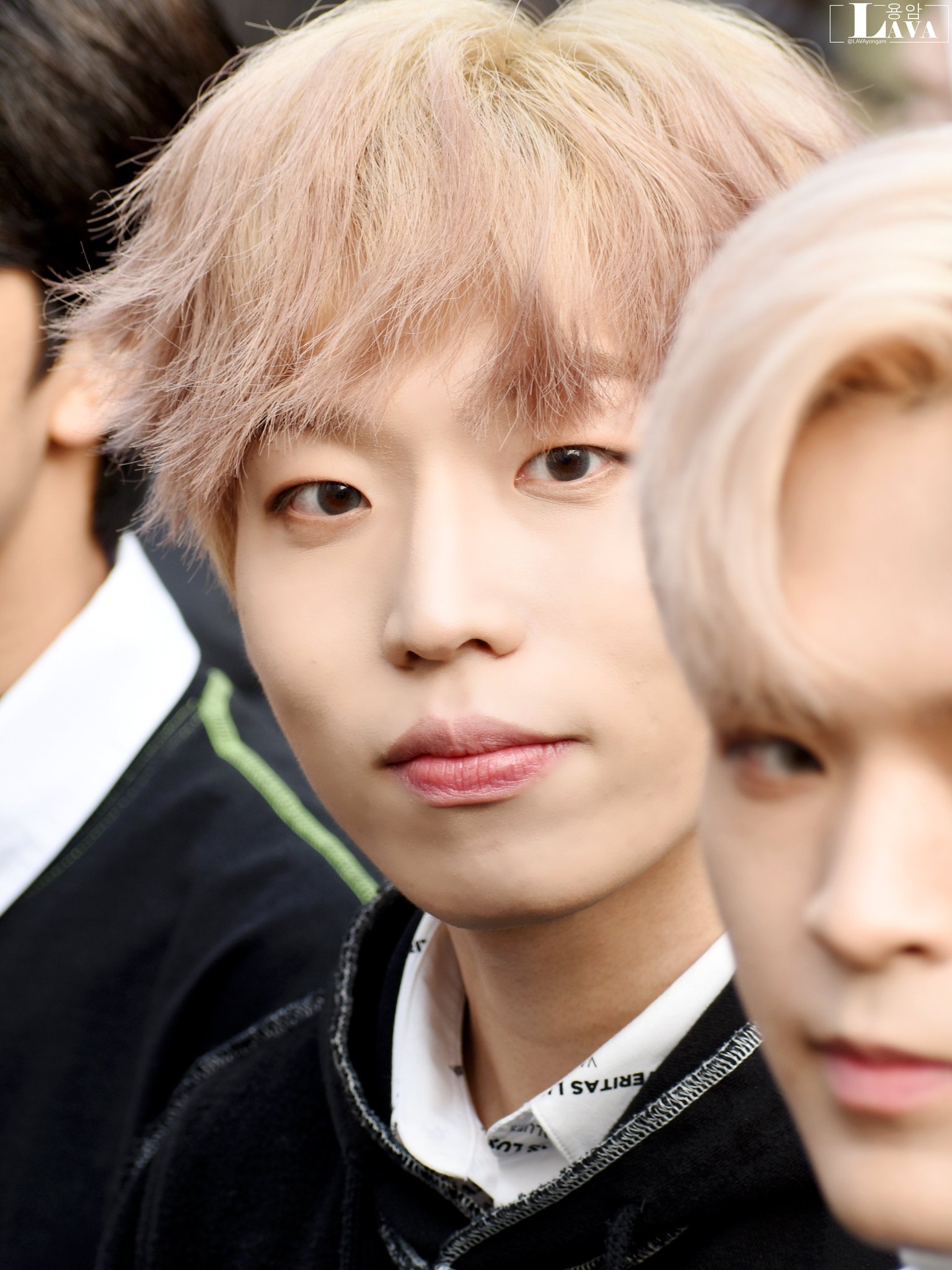 Ds_2OElVYAEGBj0.jpg:large