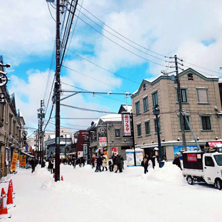 Hirano_RaForet's tweet photo. 日本のみんなは静かですが、中国人は狂って。
北海道でホット検索になる
1.3億検索！！！
日本人の総数いくらになるか？😰
こわいいいいいいいい https://t.co/LeiAeOsoY8