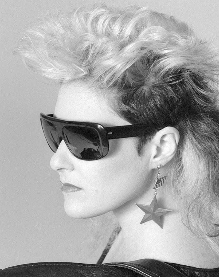 То чувство, когда нашёл инстаграм Джоанны Стингрей.