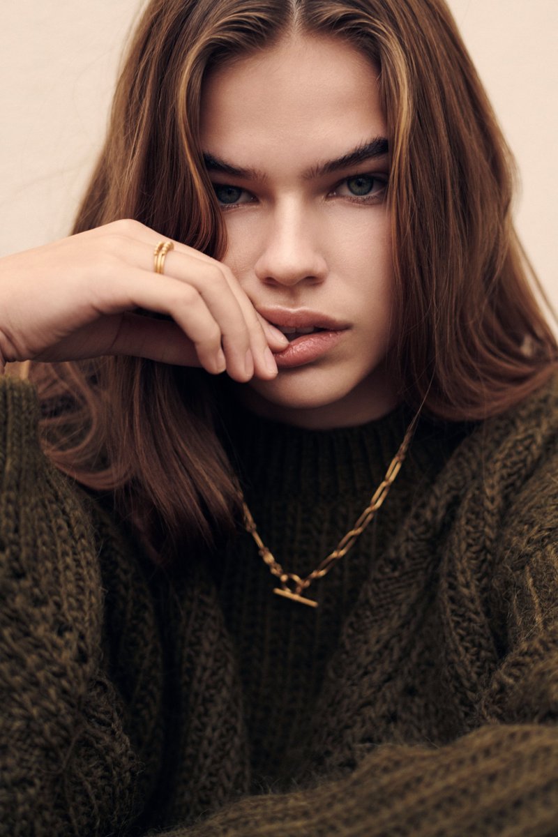 LeManagement_'s tweet photo. Cutie Michelle @michellemollerskov shot by @henrikadamsen 💥 #LMgirls #lemanagement #model #michellemollerskov https://t.co/OJncOI4LGf