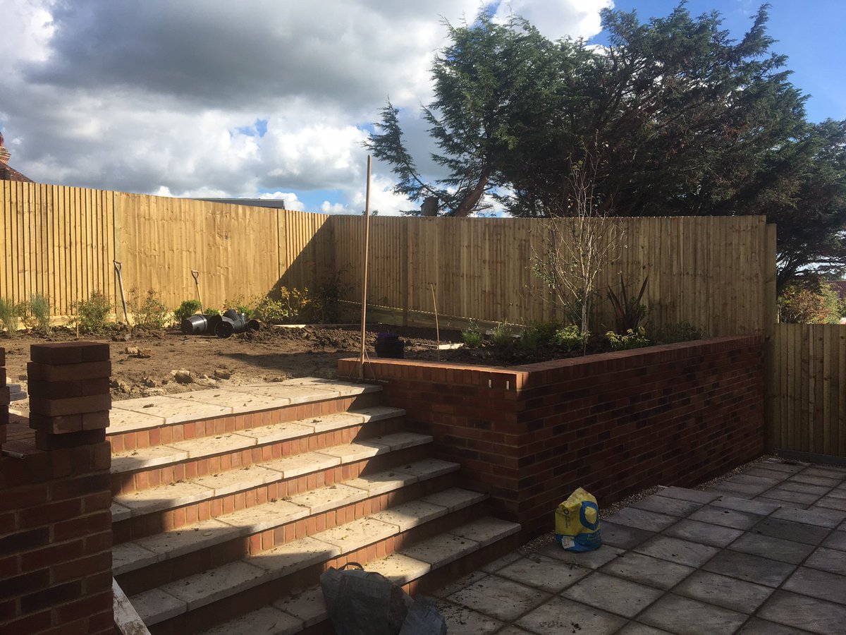 akitafencing's tweet photo. Close board fencing installed at a new build in East Sussex https://t.co/AXpsmbnS7U