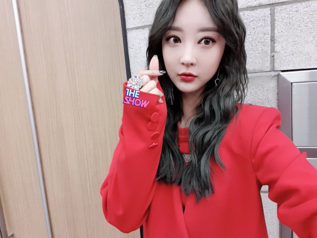 theshow_offcl's tweet image. [★172회 더쇼초이스 후보①] 더쇼초이스 후보에 오른 읷순이들 셀카!! 알러뷰❤️ #EXID #알러뷰 #더쇼 #THESHOW @EXIDofficial