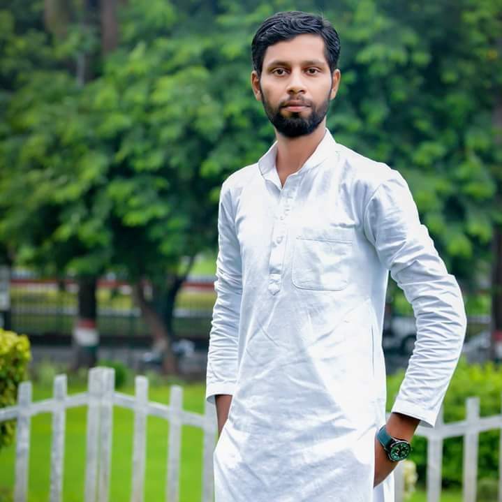 KunwarAteeq's tweet photo. सीखने की कोशिश जारी है, जीवन रोज़ एक संग्राम है,
ज़ुल्म तुम्हारी मजबूरी है, लड़ना हमारा काम है।
#TuesdayThoughts https://t.co/dicAwuenzu
