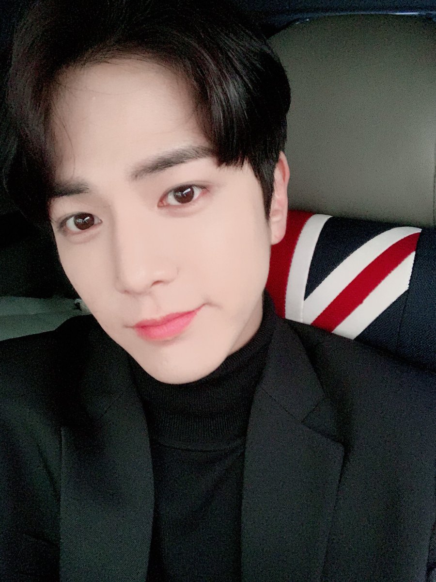 WE_THE_BOYZ's tweet photo. (영훈) 사진 방출 
comeback D - 2 https://t.co/hTLcLBVFWR