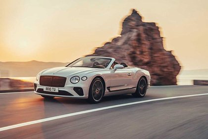 Британская компания Bentley представила новый кабриолет Continental GT Convertible.