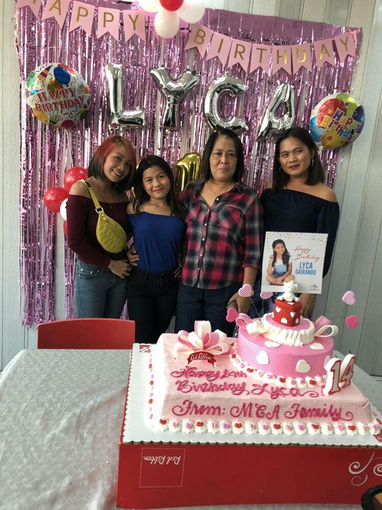 gairanod1121's tweet photo. Family 💗 HBD to me https://t.co/TmmNmvsdFV