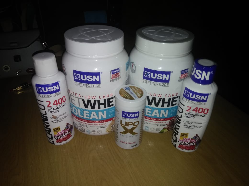 KayCee_Singer's tweet photo. @USNSA @BokRadio #USNBokRadioChallenge 8kg down. One month to go. #lusvirdielewe #motivated #volselfvertroue
#USNlife #FueledbyUSN #myUSNstack #USNBlueLab
#fitness #fitlife #weightloss #weightlossjourney #supplements #bestsupplements #health #livewell #goals #exercise https://t.co/fkONxNGj7b