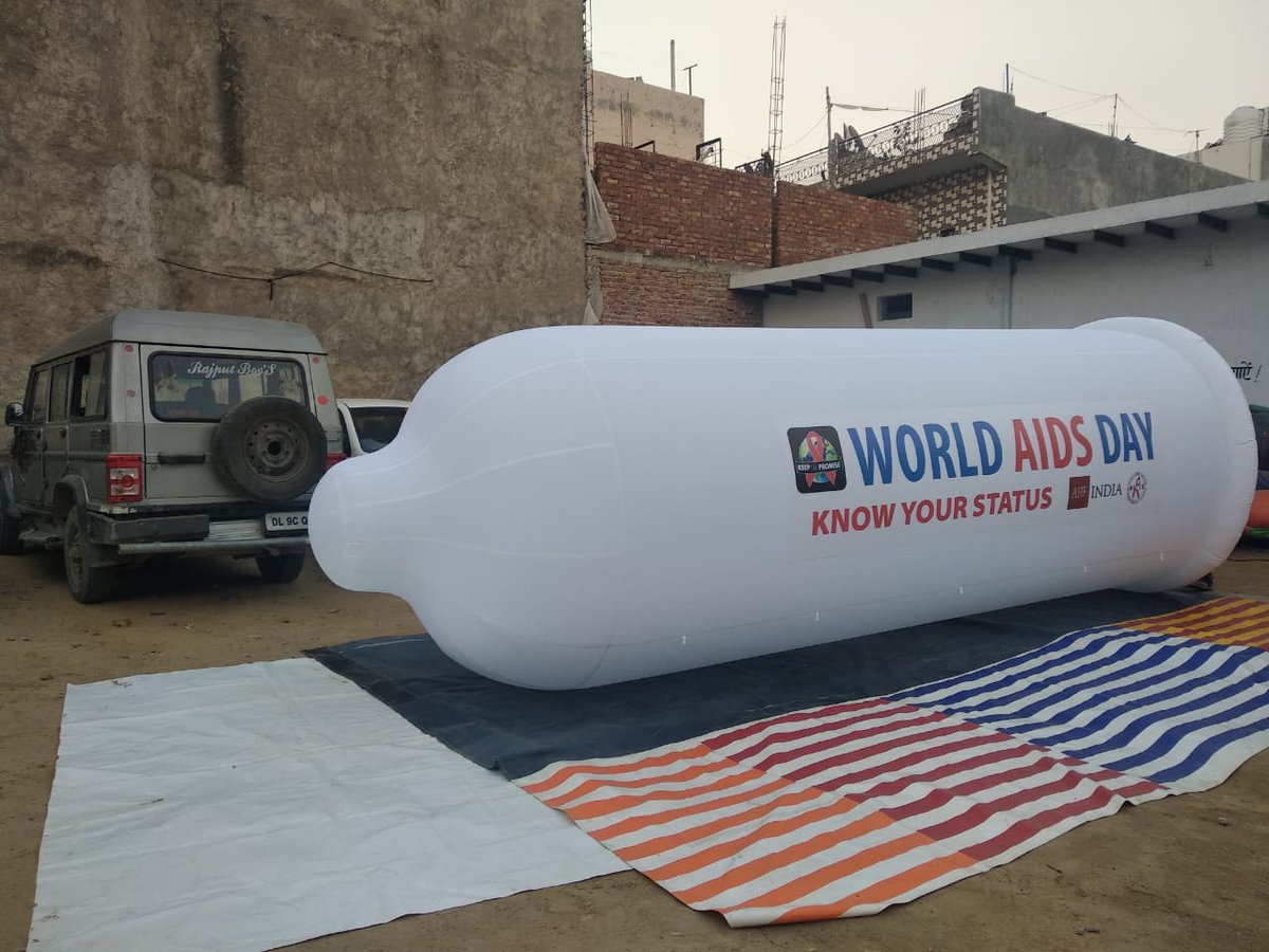 LInflatables's tweet image. condom inflatable..For more info visit...laxmiinflatables.nowfloats.com/condom-inflata…