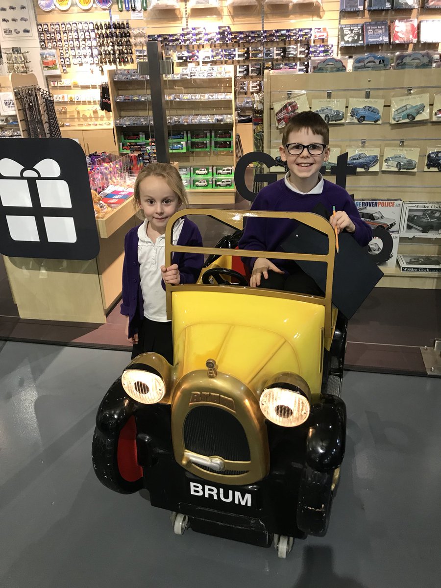 GatewayPenguins's tweet photo. Been meaning to post these all week but here’s some children enjoying the trip to the British Motor Museum.#GatewayCarterton  #britishmotormuseum https://t.co/kZ2H6hyQOI