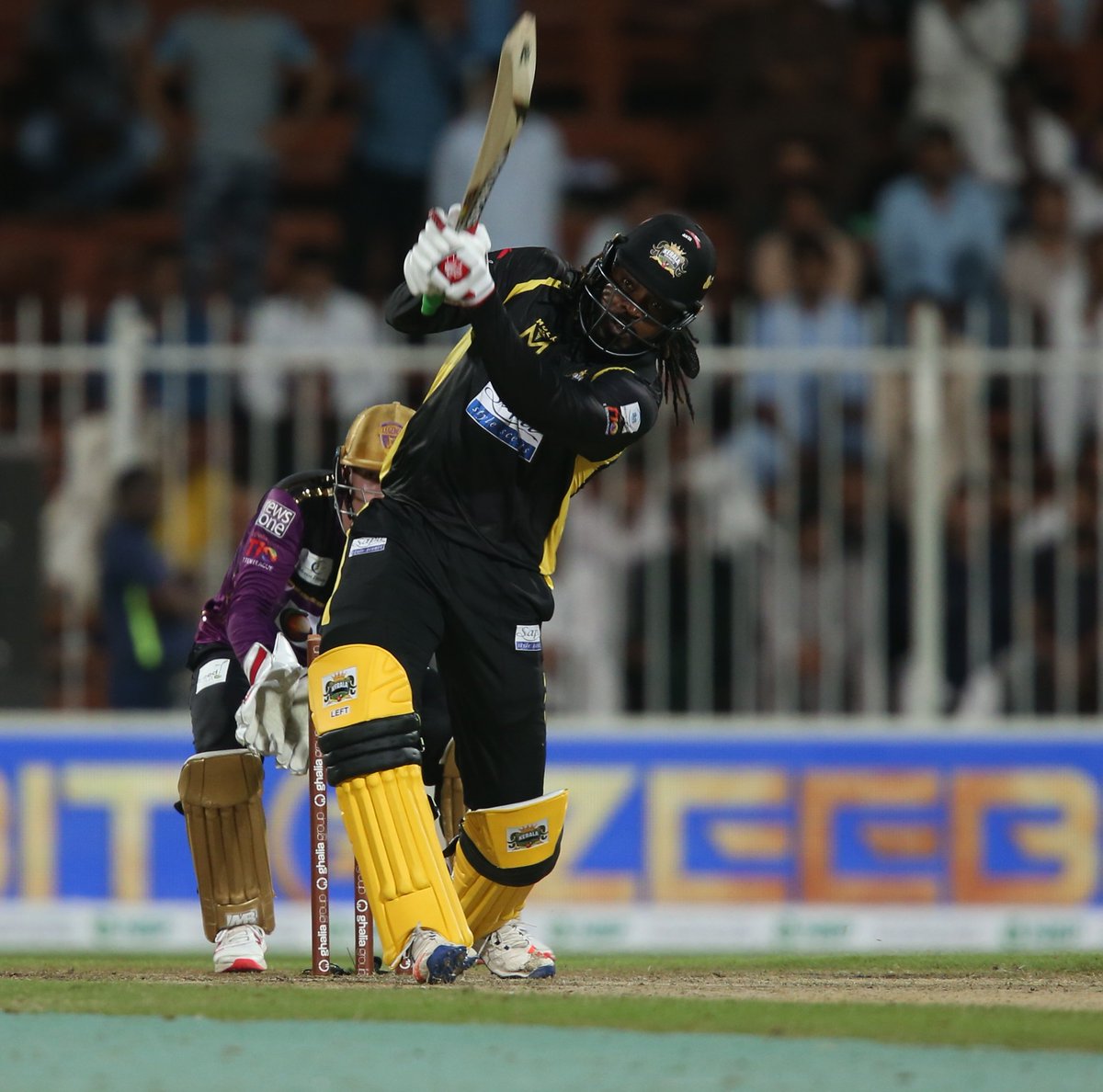 T10League's tweet photo. .@henrygayle was at his destructive best when he smashed 35 off 19 balls, which included 3 fours and 3 sixes. 👊

#T10League https://t.co/pvhN4nWUAX