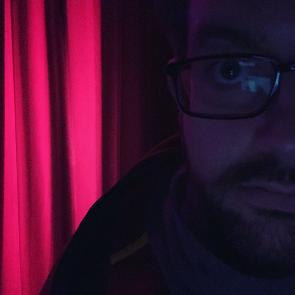 jpar0's tweet photo. Here’s me backstage in the Chris Farley Cabaret at @iochicago about to play a professor at #Hogwarts. Me from 3 years ago would not have believed this was possible. I’m grateful to those who give me the chance to play, and to those who laugh at my #makeemups. Never stop playing. https://t.co/0BZLYDnIVs