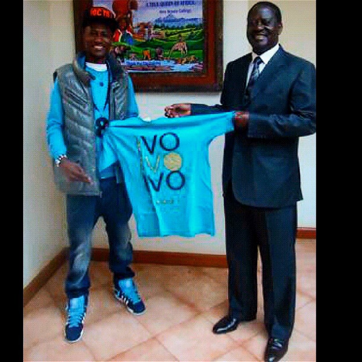 OCTOPIZZO's tweet image. AMBIENI MZAE BADO ANA NI O’DINGA
TOYOTA NDIO NATAKA NOTHING SPECIAL 
Nimeeka in capital ndio Ajue niko serious 😅
@RailaOdinga