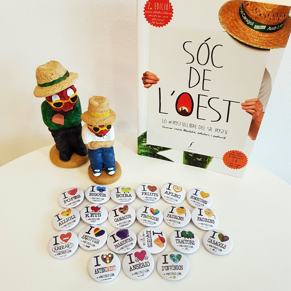 SIUSPLAU RT!!!
Aquest #GivingTuesday, col·labora amb #PostureigLleida i les seves #PostuXapes, #PostuLlibres o #PostuCaganers solidaris amb més de 20 entitats benèfiques de #Lleida! 
En trobareu a <a href="/turismedelleida/">Lleida Turisme</a> o a postureiglleida.com! Us recordo les causes, FIL (1/11)