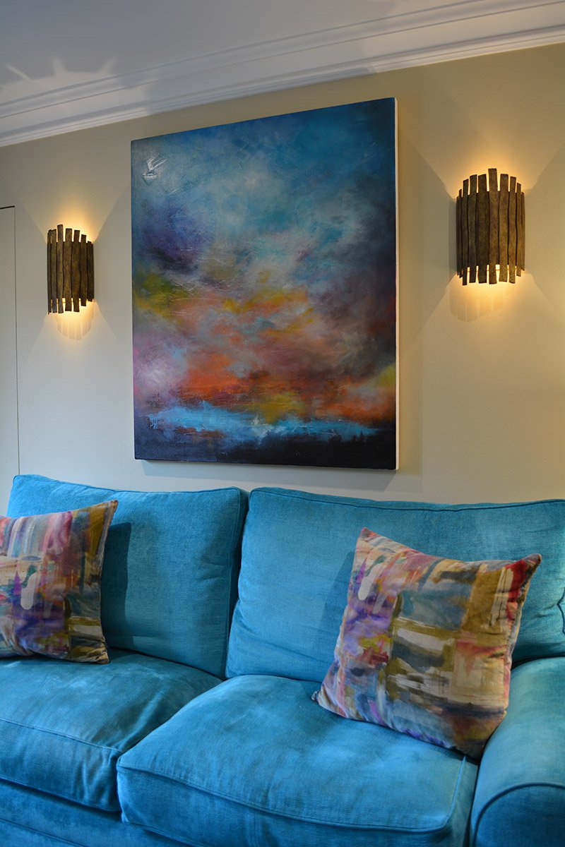 imogenwhyte's tweet image. See this beautiful painting by @LieshaJane in situ #art #interiordesign