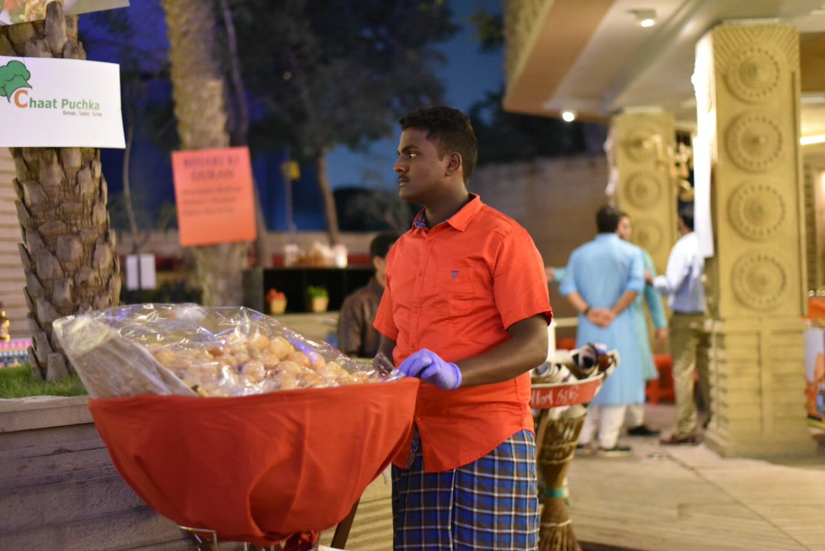 HydMarriott's tweet photo. Have you tried the crunchy puchkas straight from the streets of #kolkata ? 

For reservations call +91-9666412009 

#alongthenh2trail #nh2food #nh2 #foodjourney #foodfestivalhyderabad #streetfoodindia #indianstreetfood #dinneronly #marriotthyderabad #marriotthotels https://t.co/RqOjAg0B5G