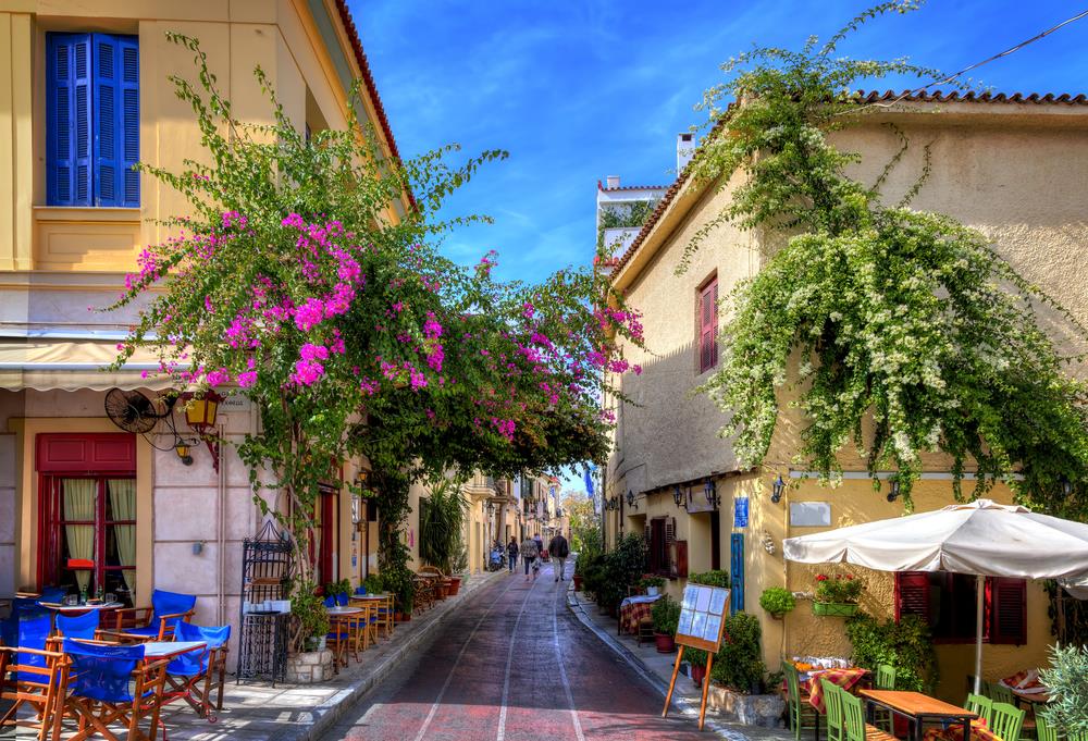Greece_Athens's tweet photo. Plaka region in Athens https://t.co/uNQUvUOEMd #Athens #Greece_Athens https://t.co/VTiMPTwJgn