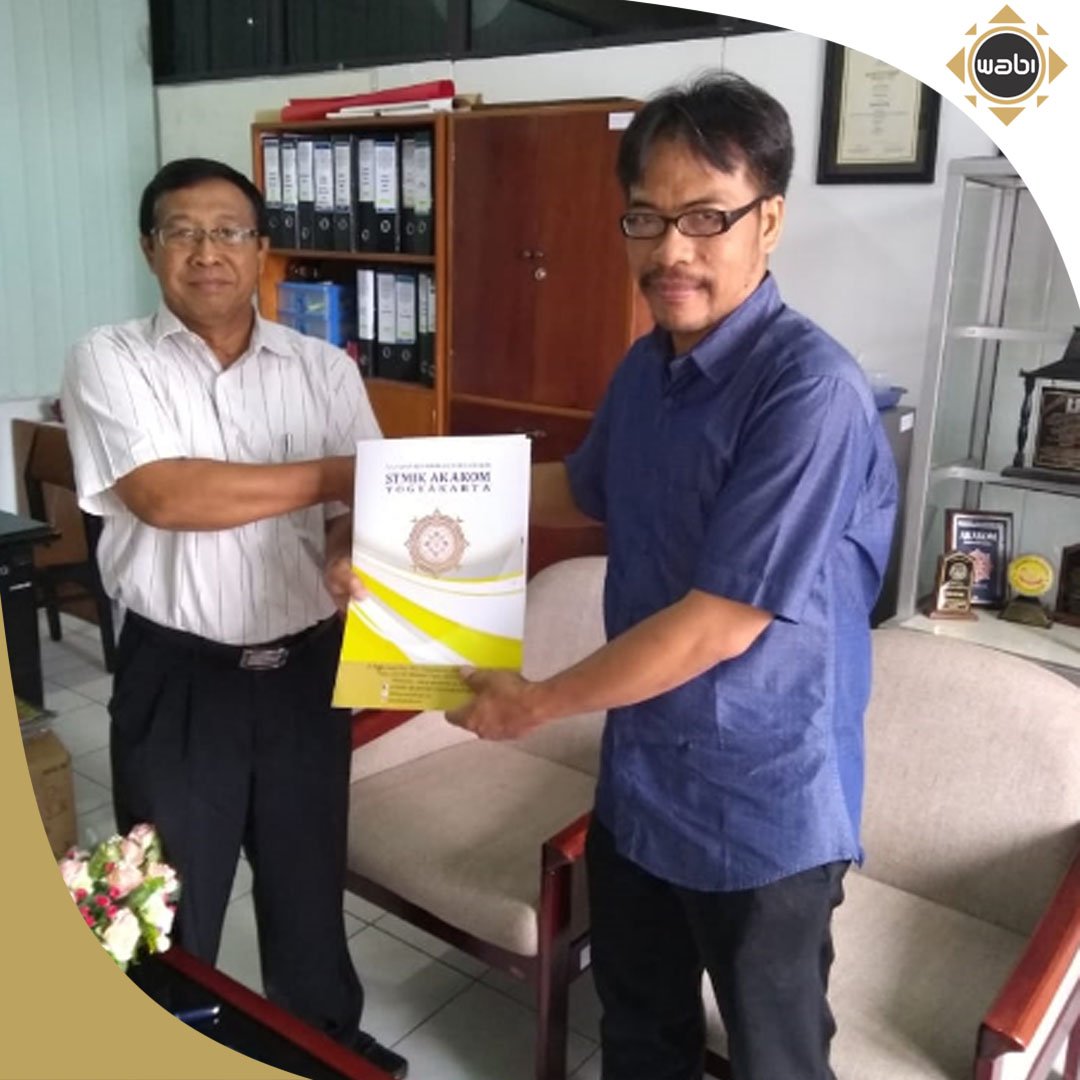 kamiwabi's tweet photo. Pada hari ini 27 November 2018, dilangsungkan penandatanganan MoU dengan STMIK AKAKOM terkait dengan pengembangan sistem informasi
.
#sisteminformasi #STMIKAKAKOM #MOU #wabiteknologi #kamiwabi https://t.co/ZA4RG0mV7a