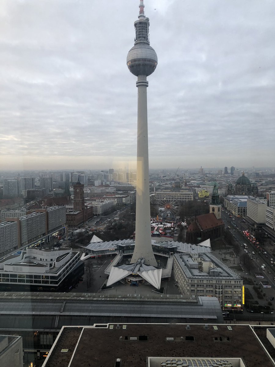 dennisgoedde's tweet photo. Good Morning #Berlin! Just a few minutes to start our #VmwareTechUpdate 😊with my colleagues @MarcHuppert and @dsimelka
#ccrockstars @computacenterDE https://t.co/NO954pHKg6
