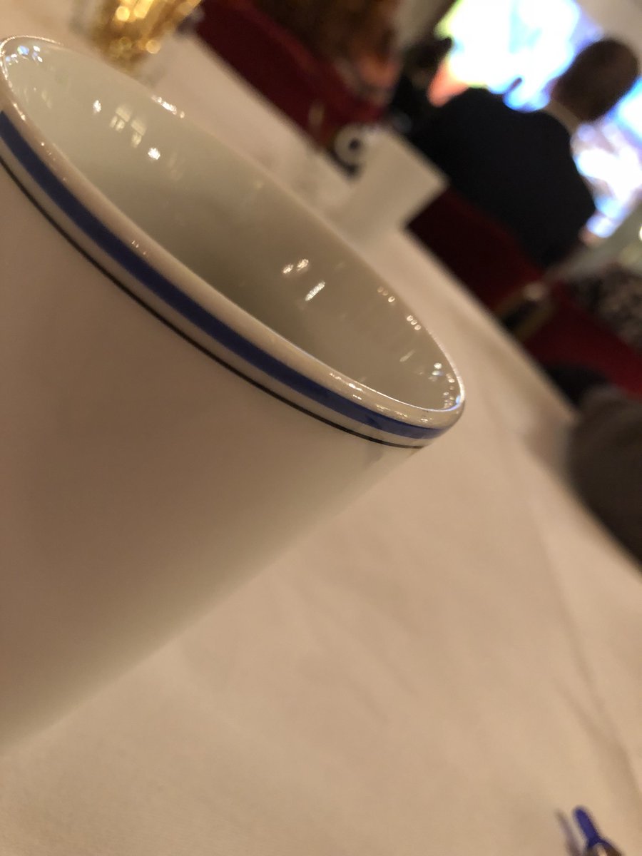 Äntligen #hallbartnaringsliv! Går ut hårt med tankar om cirkulär kemi med <a href="/Nouryon/">Nouryon</a> mfl. Och kaffe förstås. #swgreen